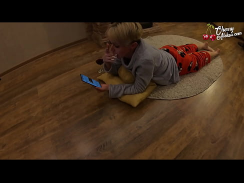 ❤️ Freneza Blonda Suĉanta Grandegan Dikon Suĉante kaj Saltante Sur Ĝi - Anal Sekso ️ Fika video ĉe ni ﹏